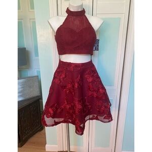 Size 10 2 piece short dress homecoming cocktail burgundy red lace a-line NEW